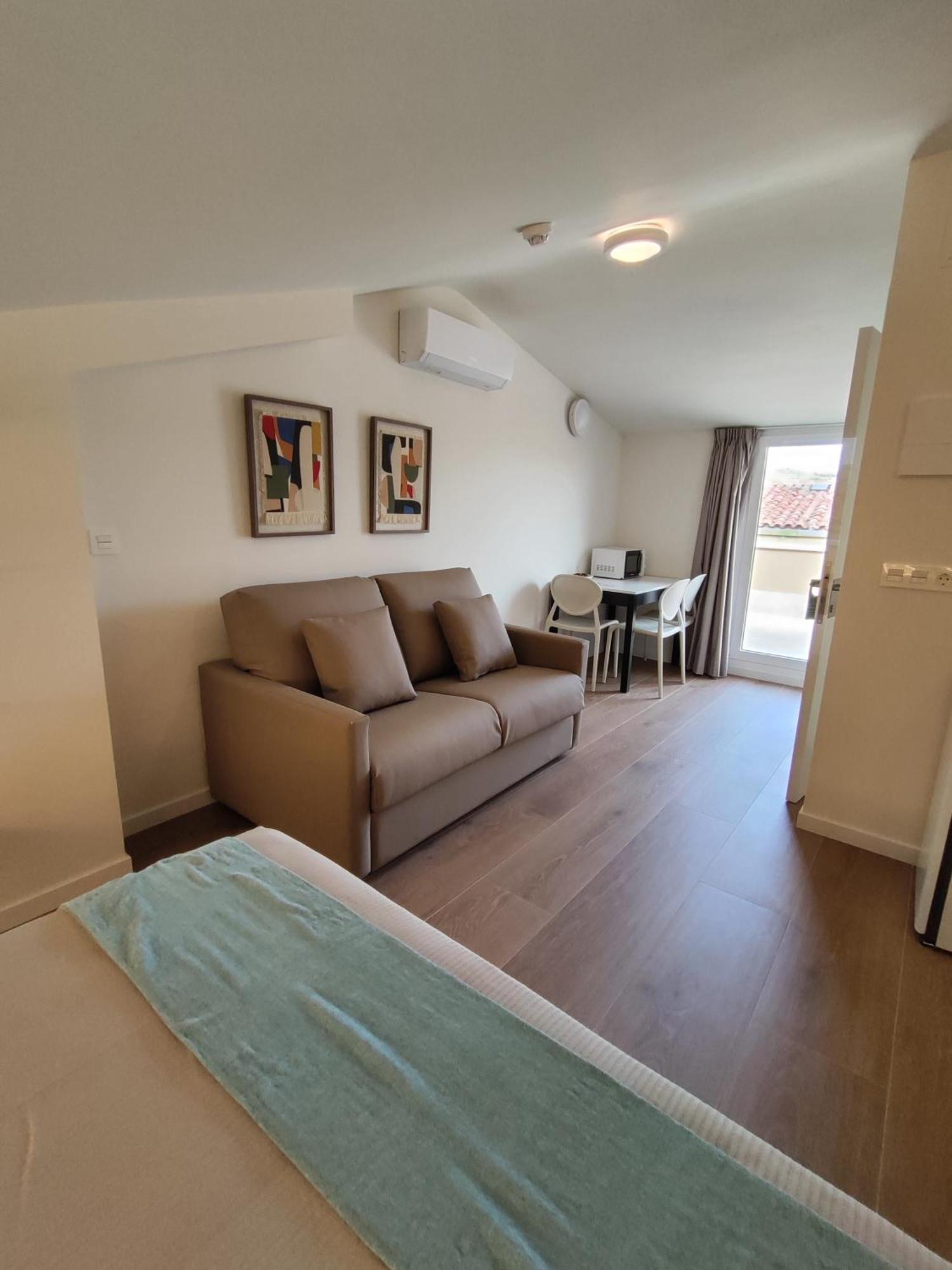 Vut Quinta La Villa Quintanaduenas Luaran gambar